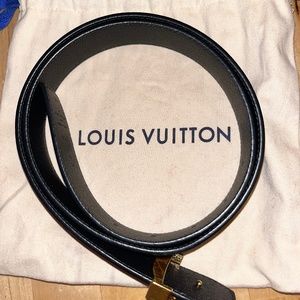 Louis Vuitton Monogram and Noir reversible belt (size 30) unisex
